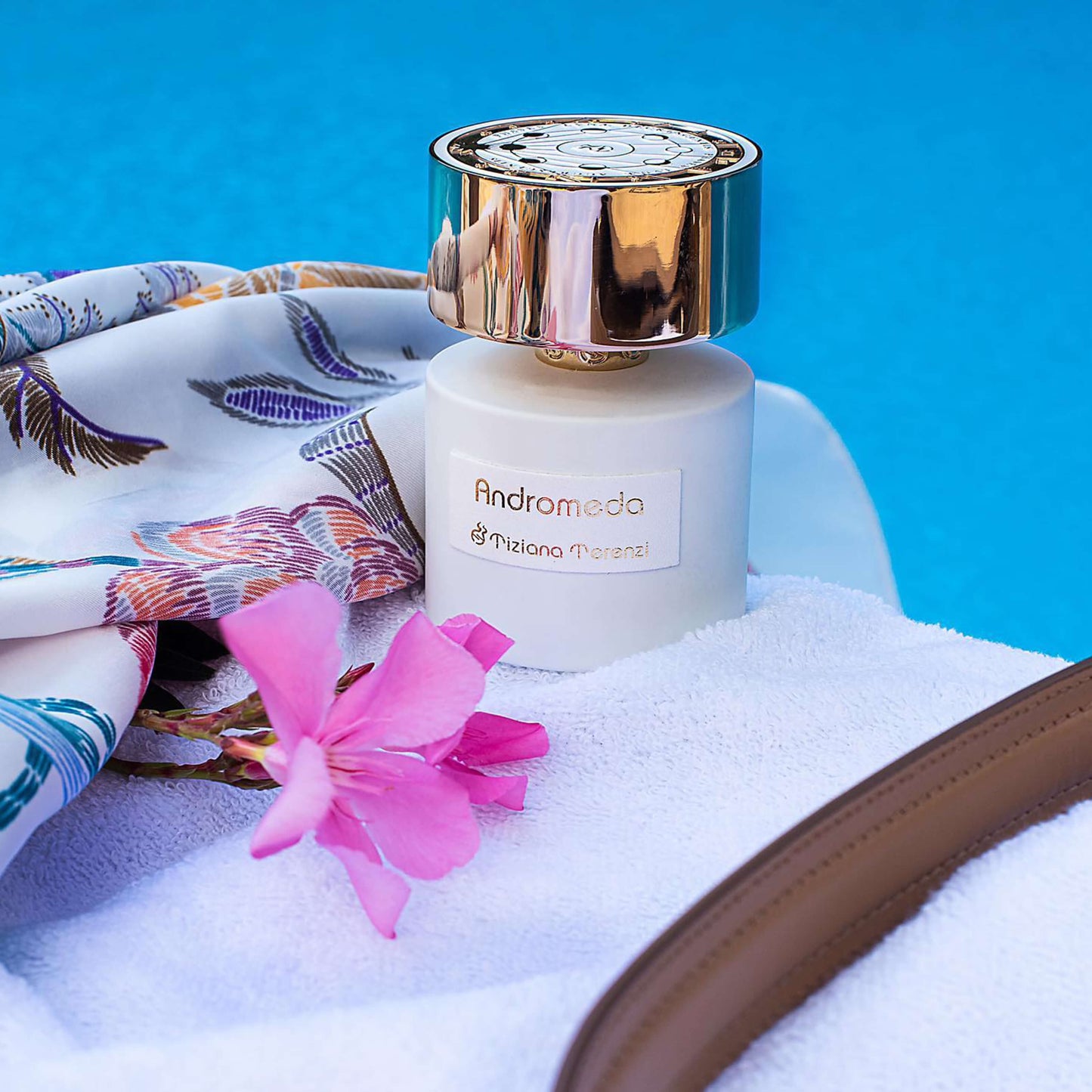 DECANT • Andromeda