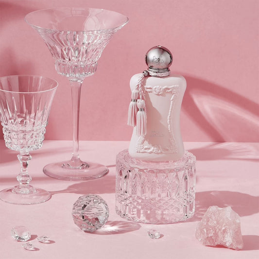 DECANT • Delina Exclusif